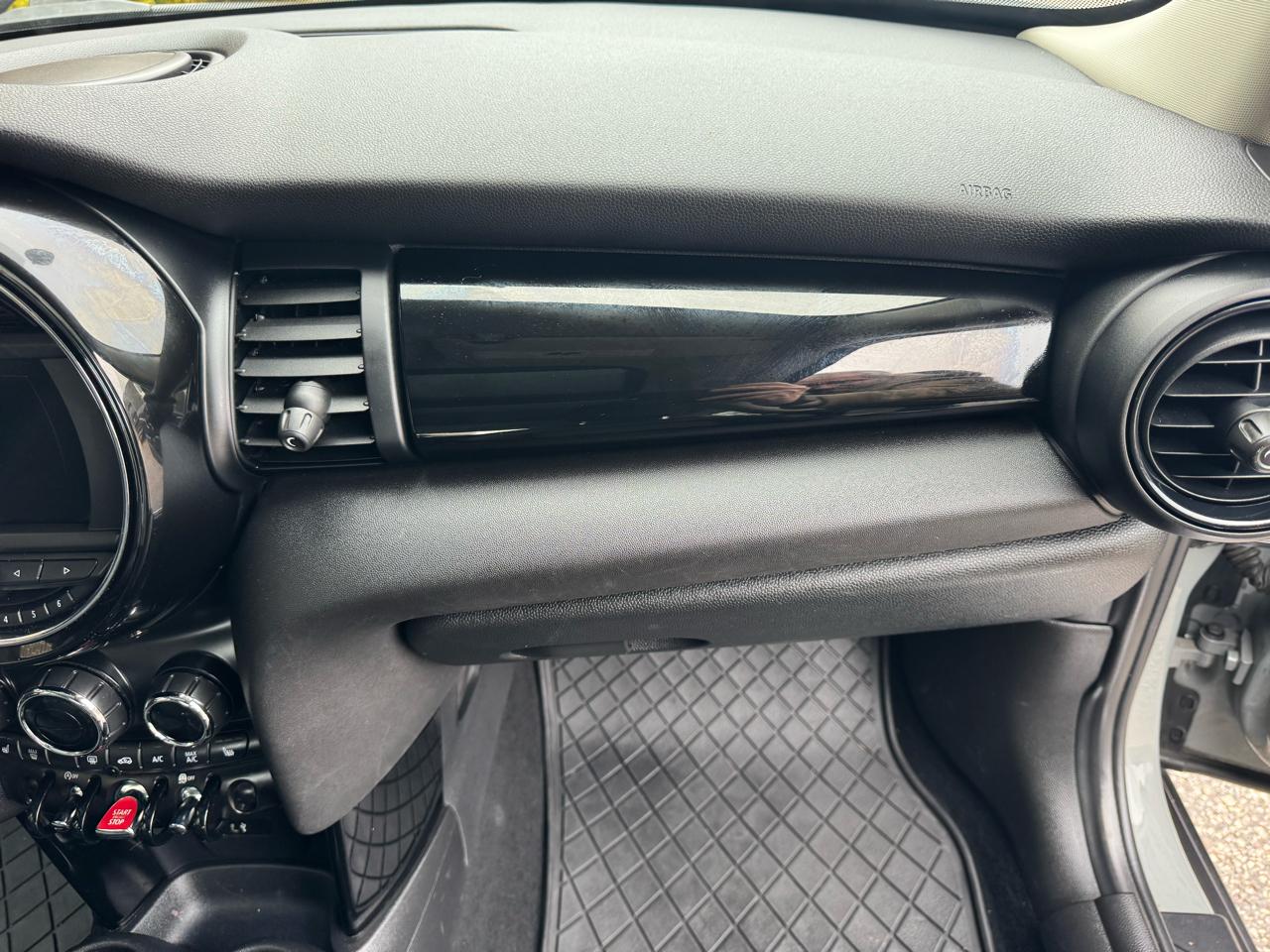 MINI Hardtop 2 Door Cooper FWD 2021