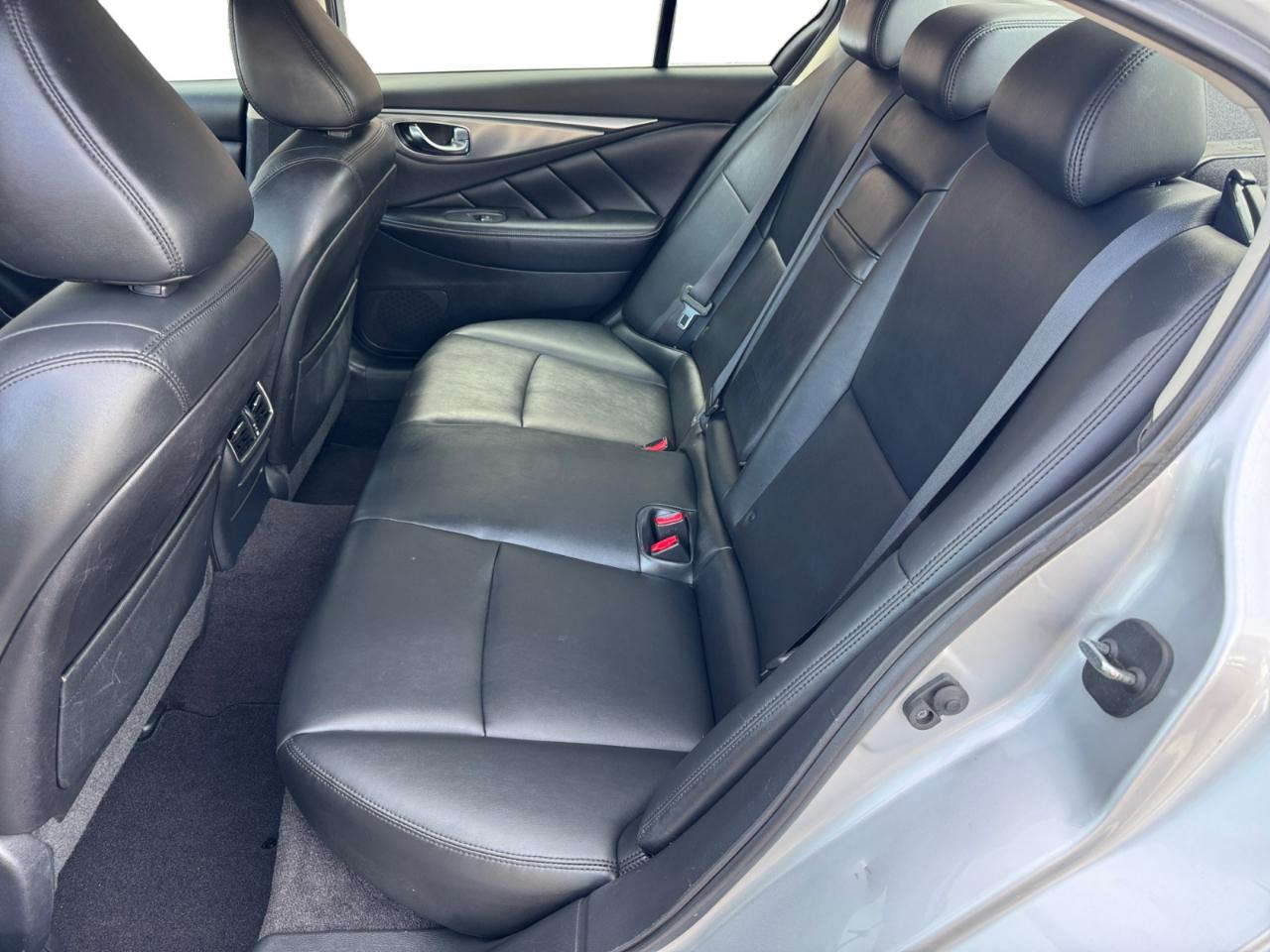 Infiniti Q50 2.0t AWD 2017