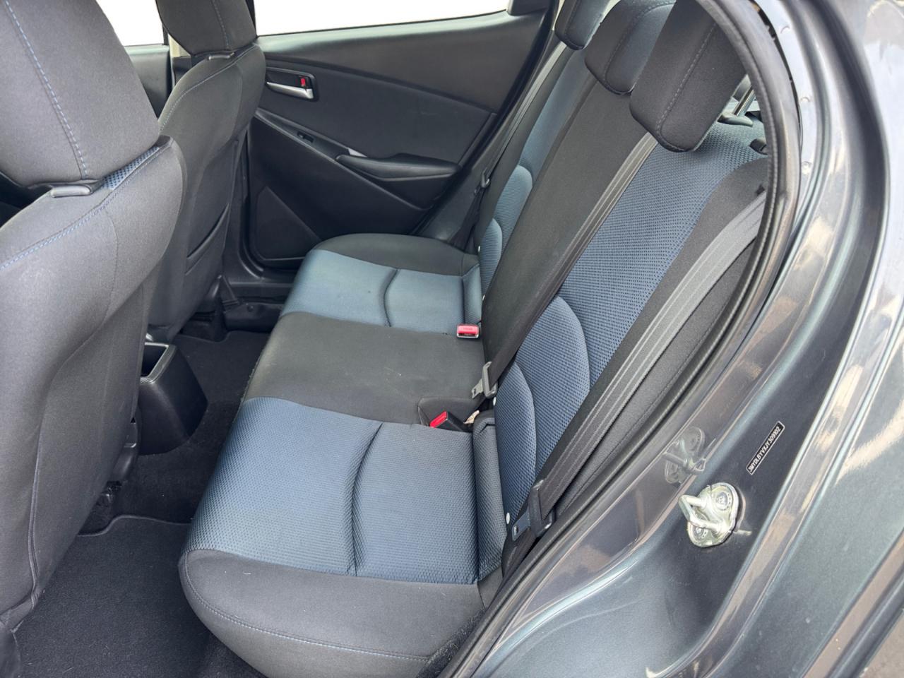 Toyota Yaris iA Auto (Natl) 2018