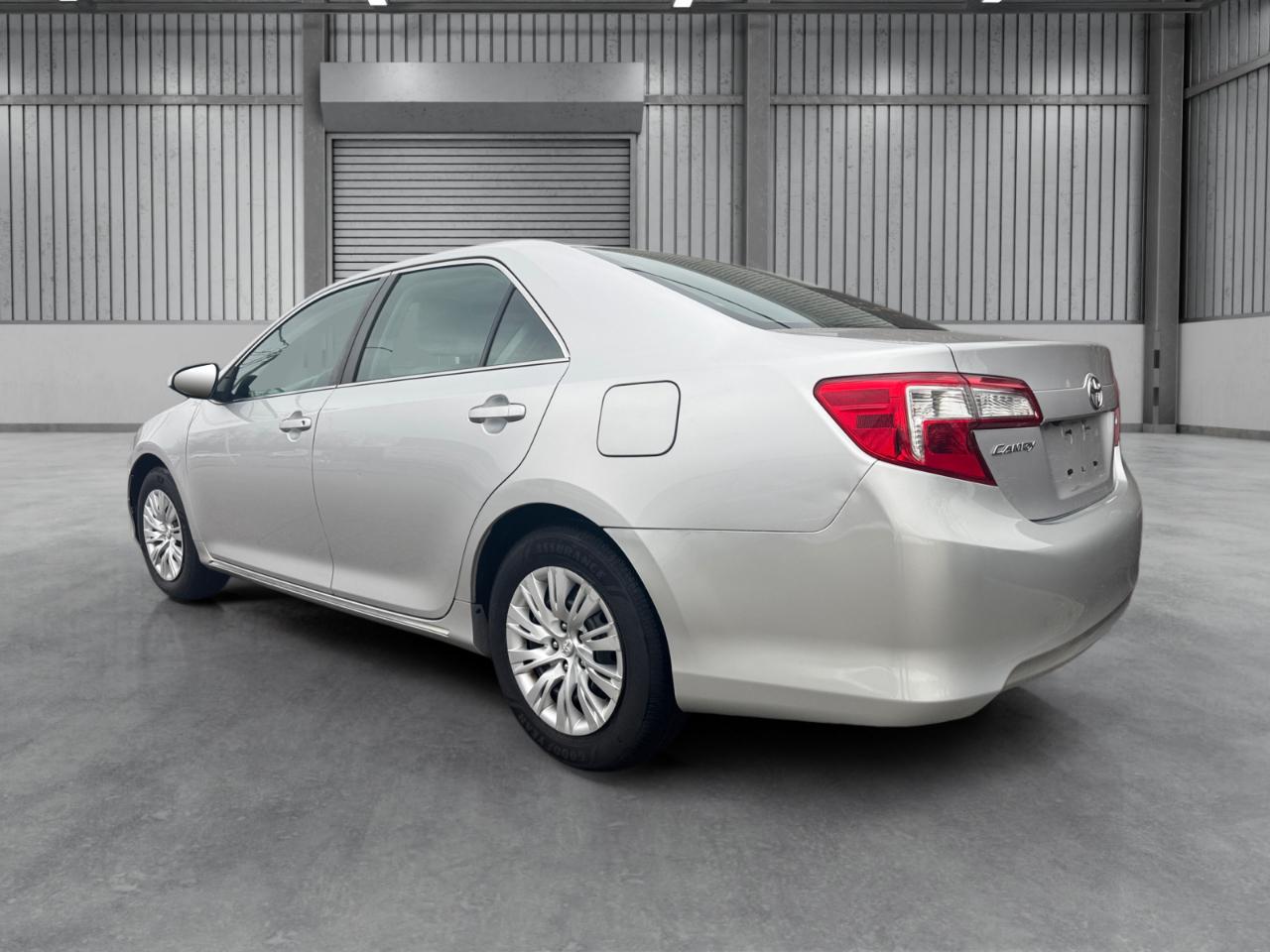 Toyota Camry 2014.5 4dr Sdn I4 Auto LE (Natl) 2014