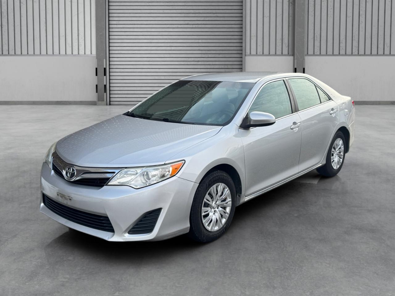 Toyota Camry 2014.5 4dr Sdn I4 Auto LE (Natl) 2014
