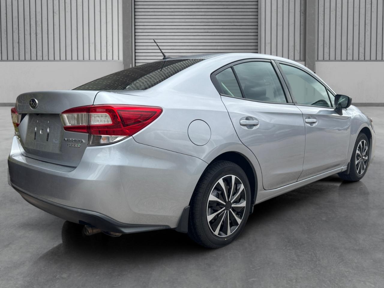 Subaru Impreza 2.0i 4-door CVT 2017