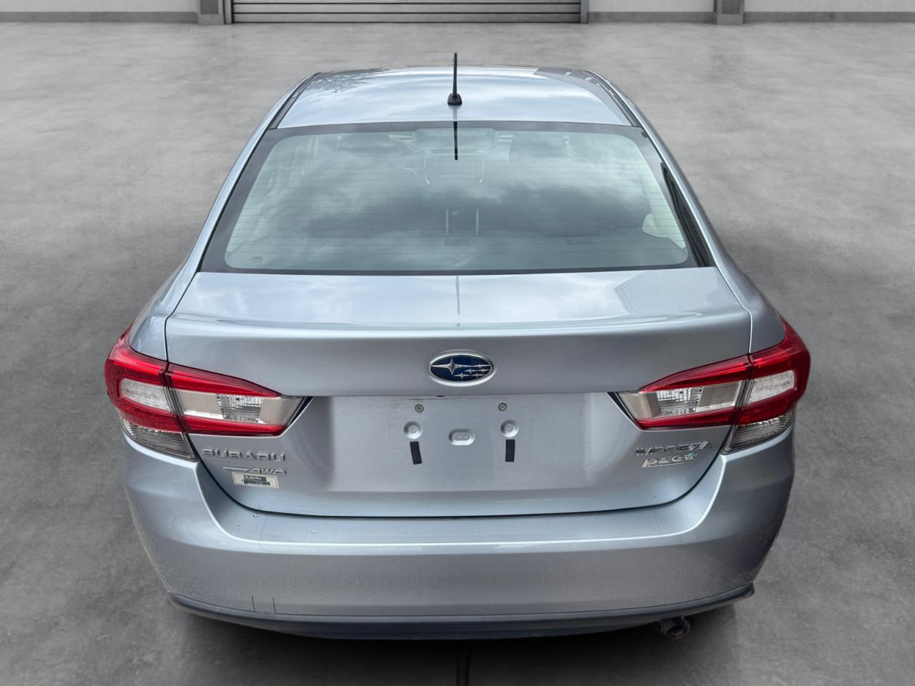 Subaru Impreza 2.0i 4-door CVT 2017