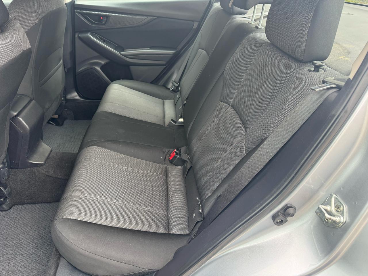 Subaru Impreza 2.0i 4-door CVT 2017