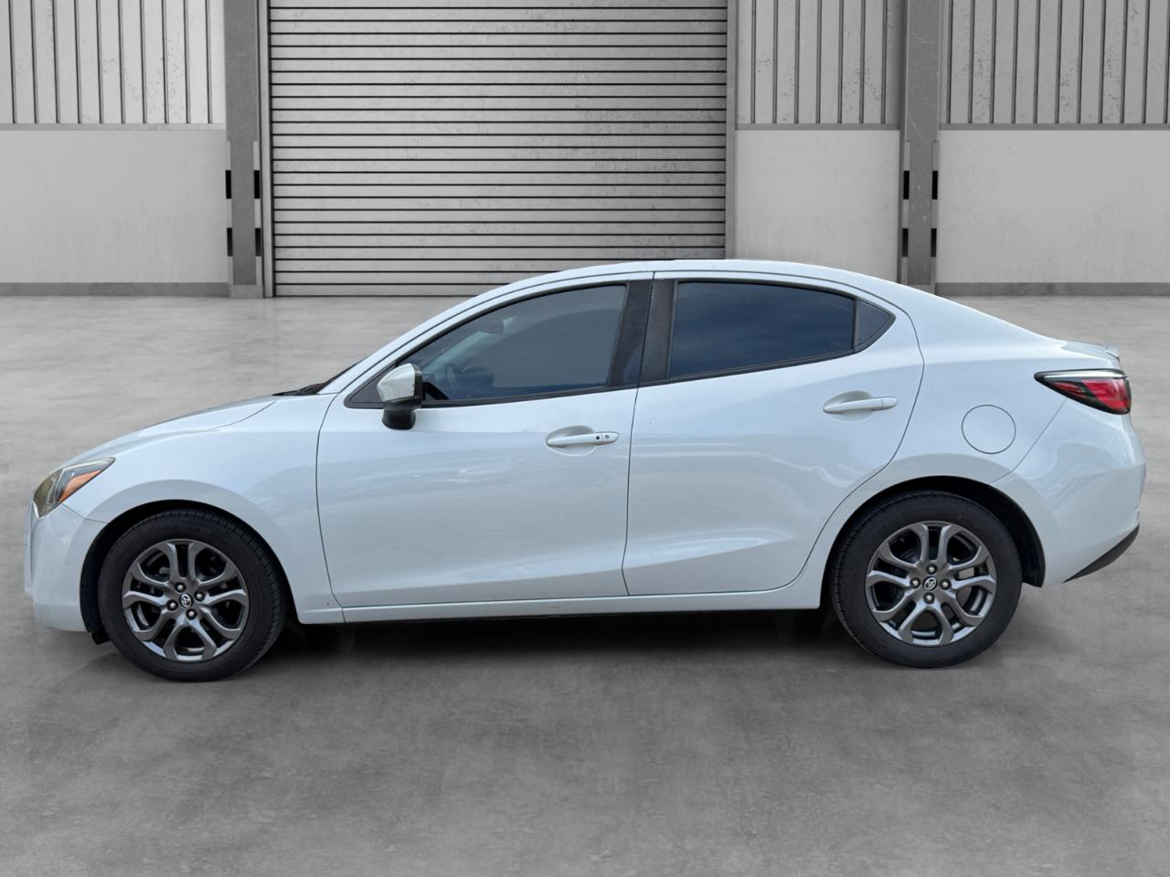 Toyota Yaris Sedan LE Auto (Natl) 2019