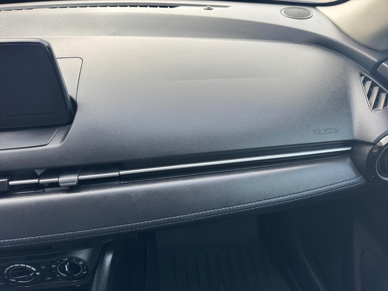 Toyota Yaris Sedan LE Auto (Natl) 2019