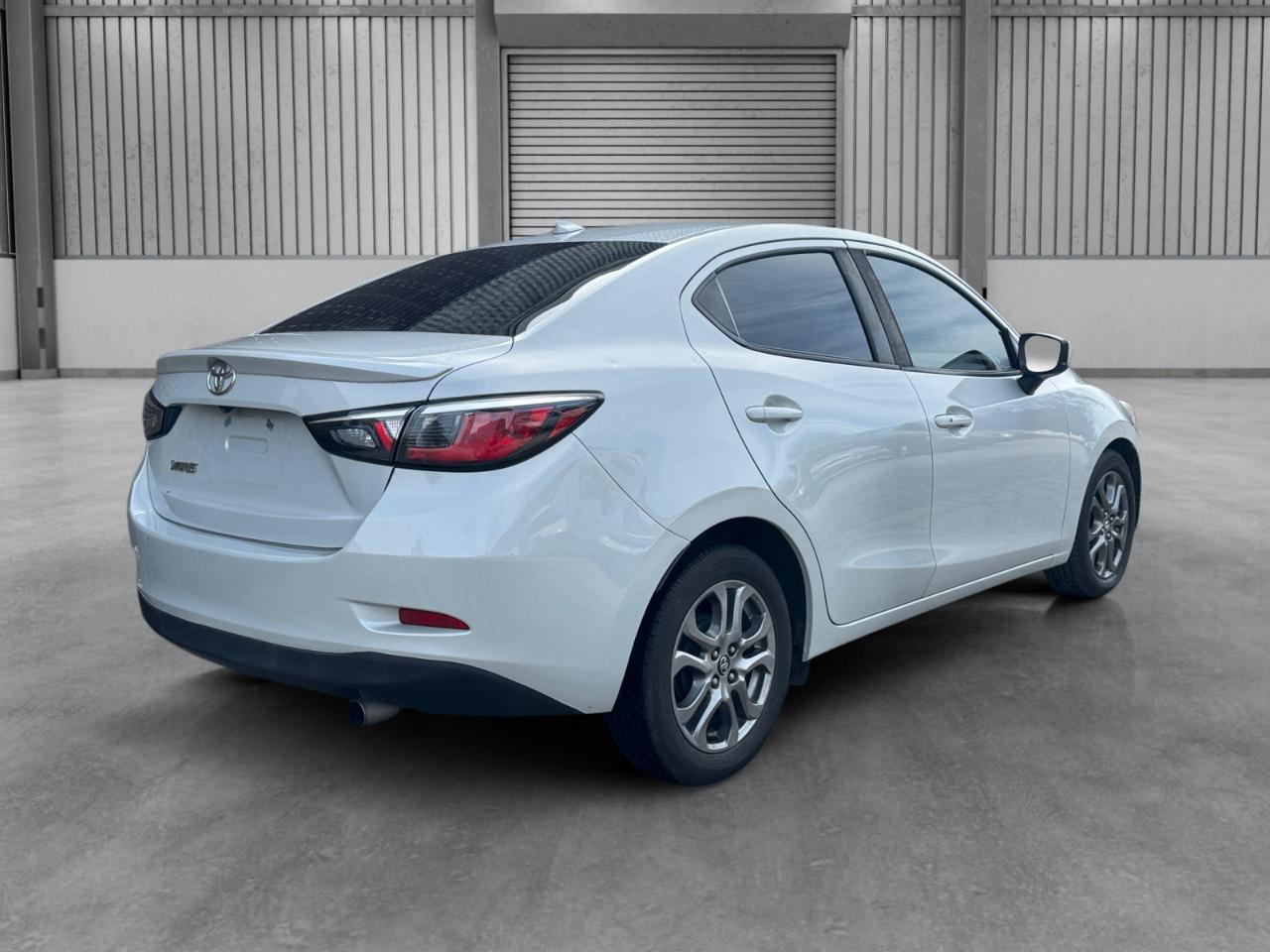 Toyota Yaris Sedan LE Auto (Natl) 2019