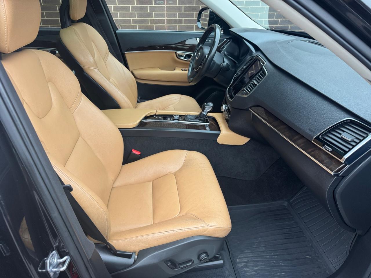 Volvo XC90 AWD 4dr T6 Momentum 2016