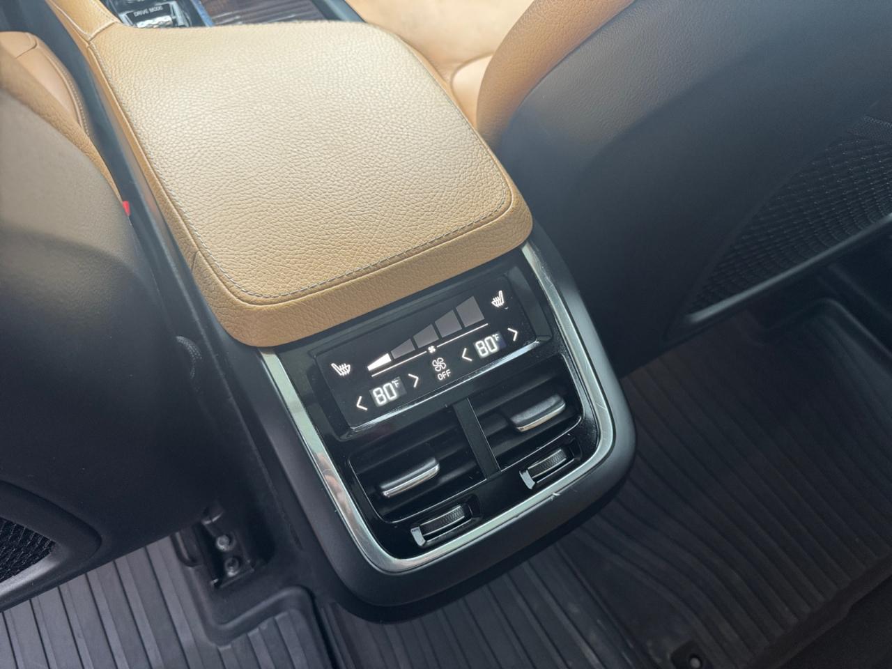 Volvo XC90 AWD 4dr T6 Momentum 2016