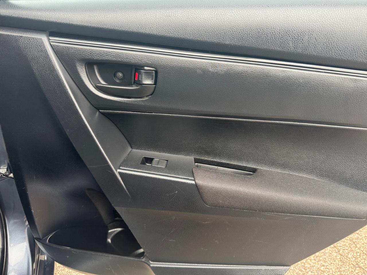 Toyota Corolla L CVT (Natl) 2018