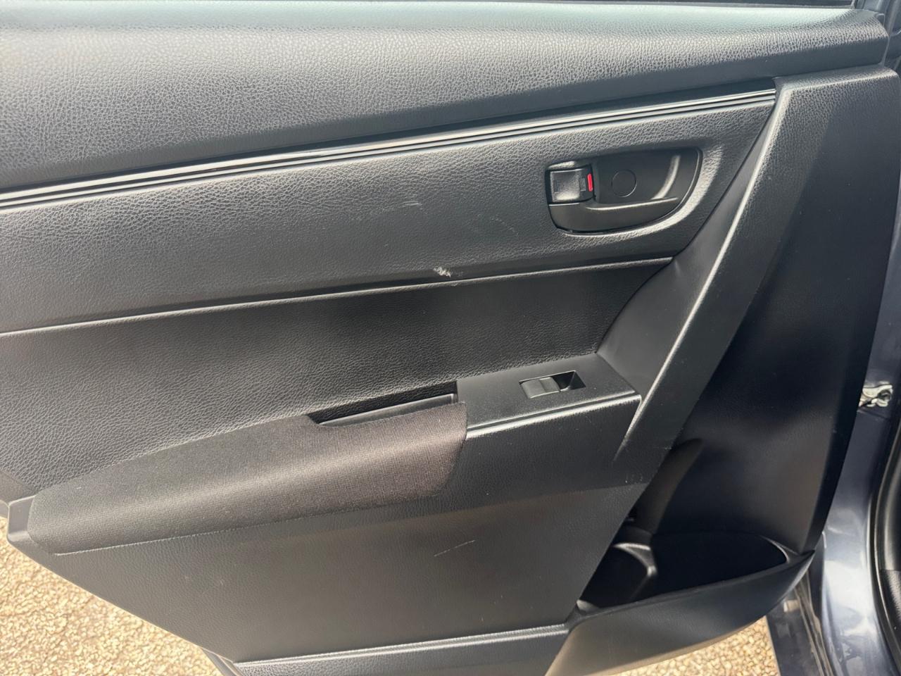 Toyota Corolla L CVT (Natl) 2018