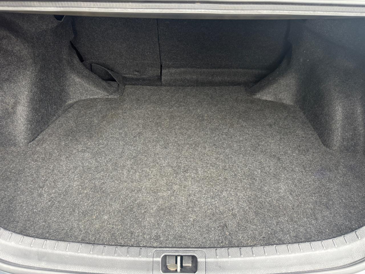 Toyota Corolla L CVT (Natl) 2018