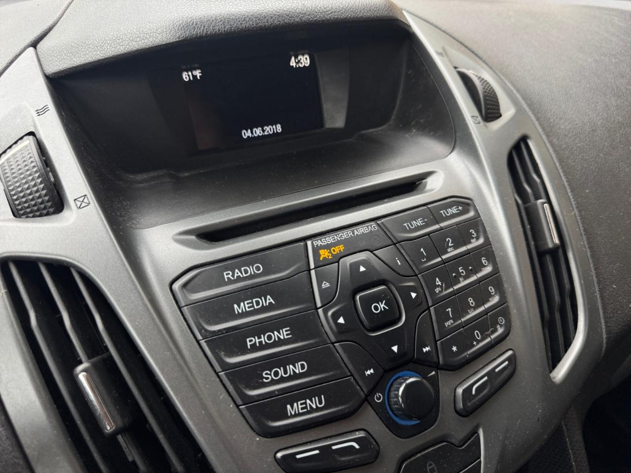 Ford Transit Connect Van XL LWB w/Rear Symmetrical Doors 2018