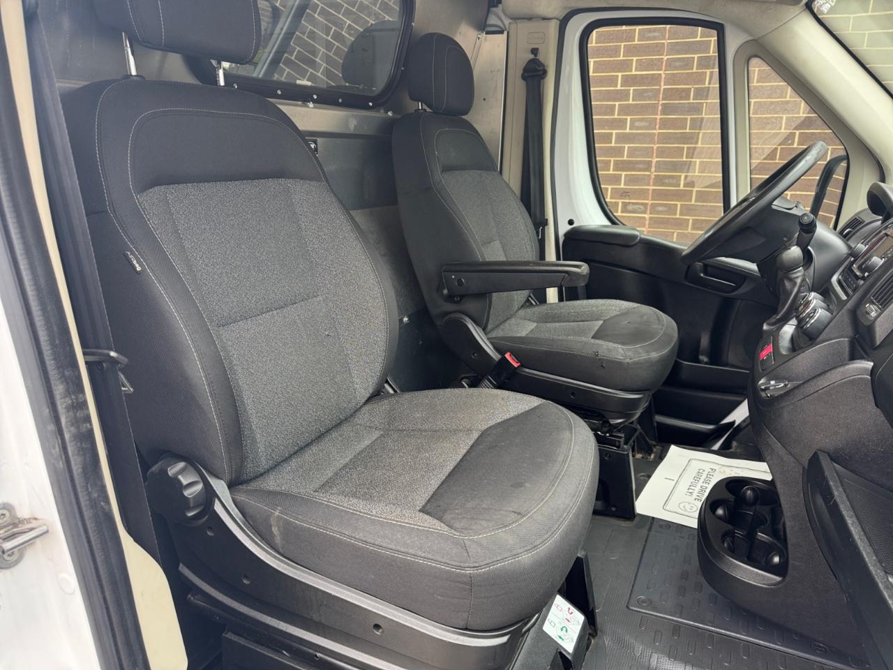 RAM ProMaster Cargo Van 1500 Low Roof 136" WB 2016