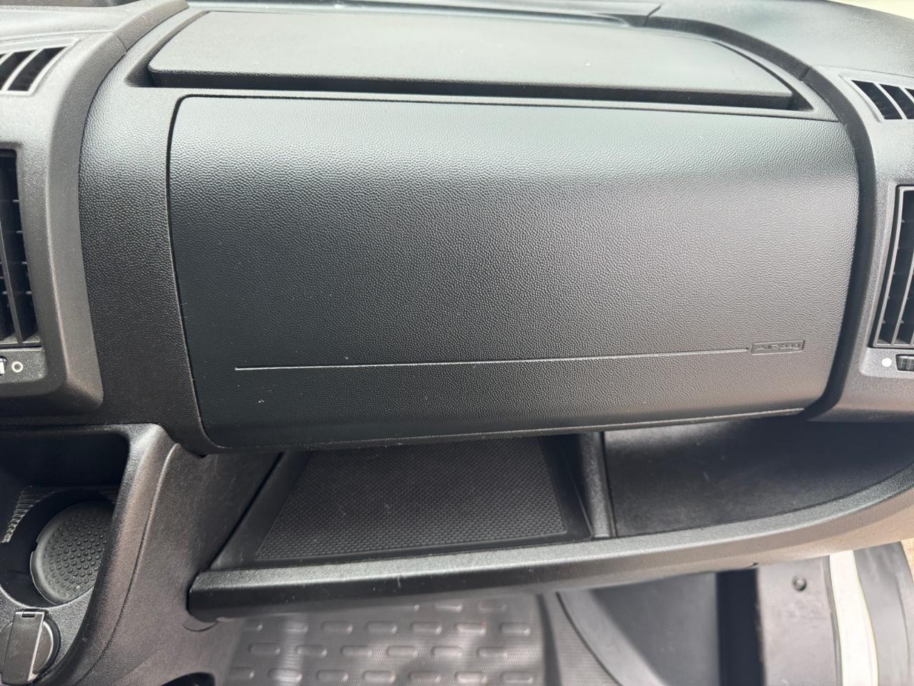 RAM ProMaster Cargo Van 1500 Low Roof 136" WB 2016