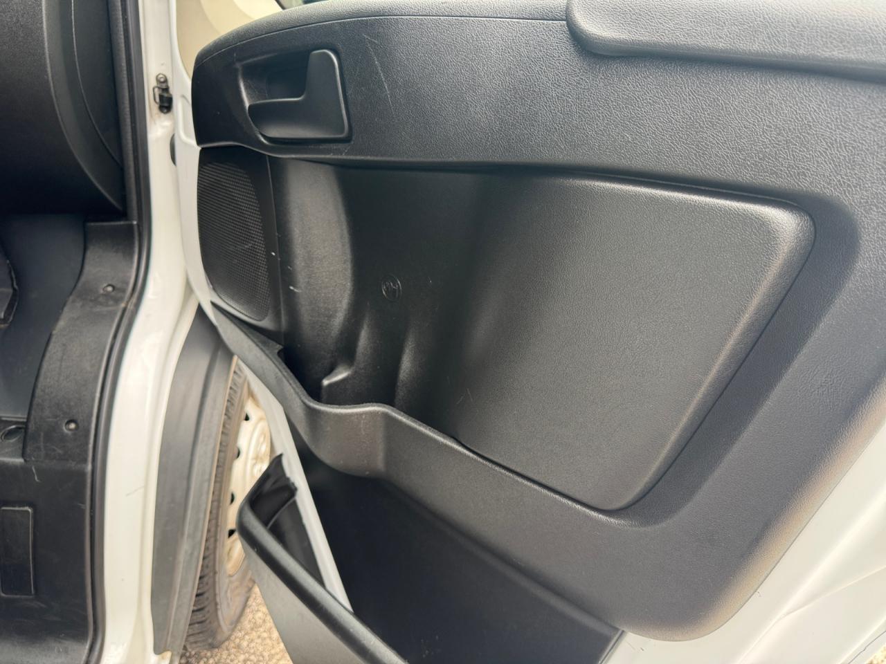 RAM ProMaster Cargo Van 1500 Low Roof 136" WB 2016