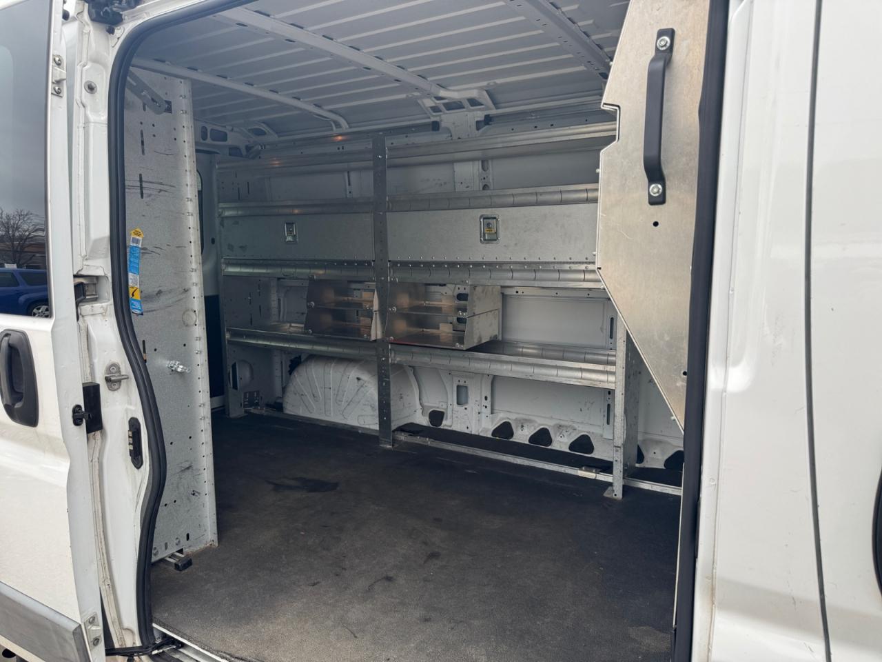 RAM ProMaster Cargo Van 1500 Low Roof 136" WB 2016