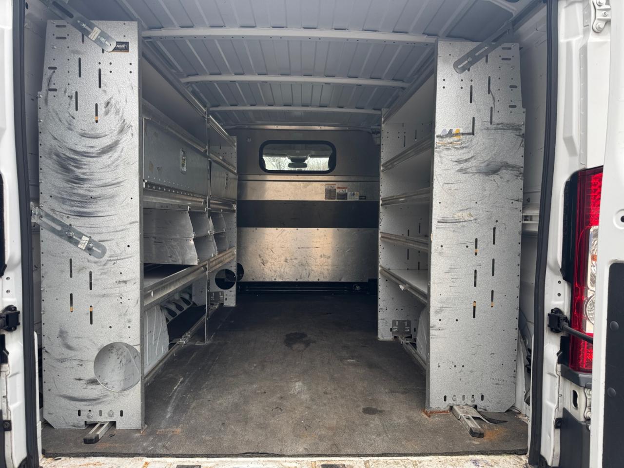 RAM ProMaster Cargo Van 1500 Low Roof 136" WB 2016