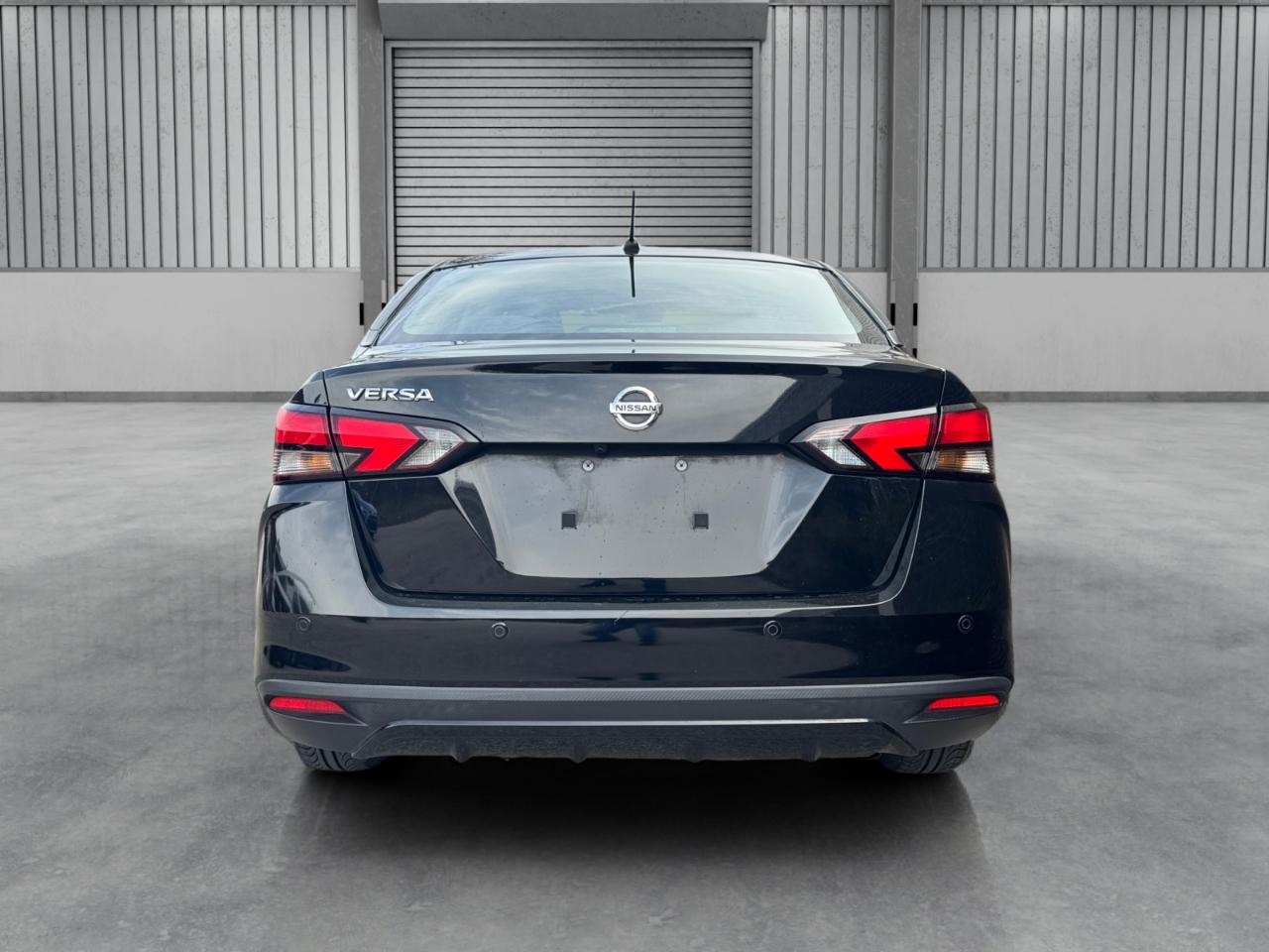 Nissan Versa S CVT 2021