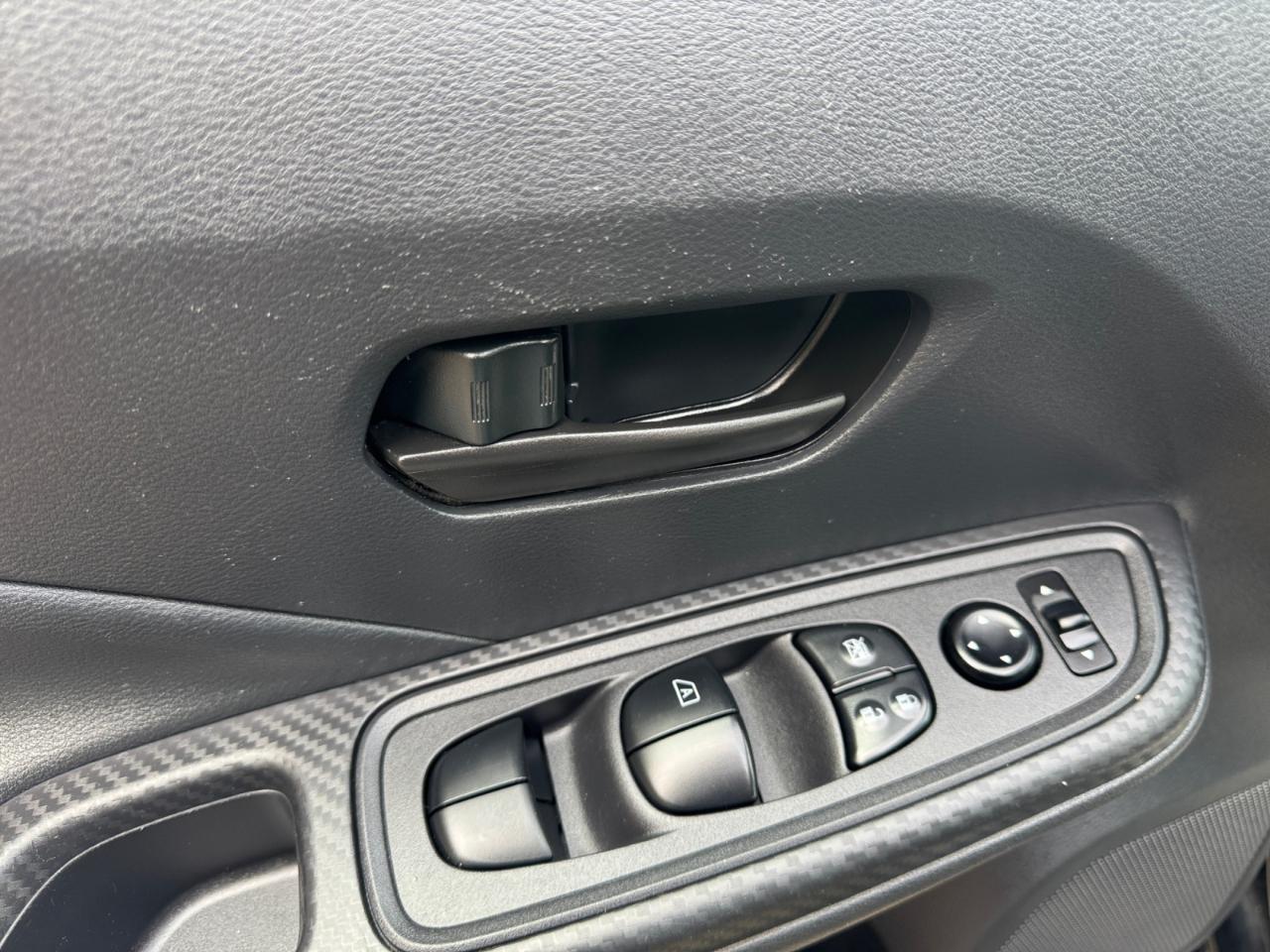 Nissan Versa S CVT 2021