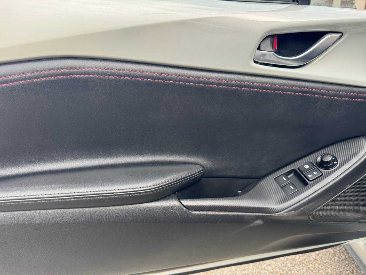 Mazda MX-5 Miata 2dr Conv Man Grand Touring 2016