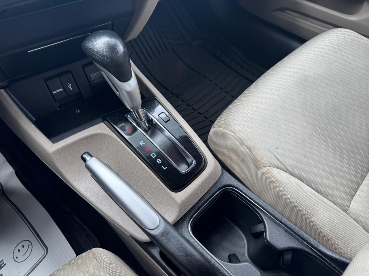 Honda Civic Sedan 4dr CVT EX 2015