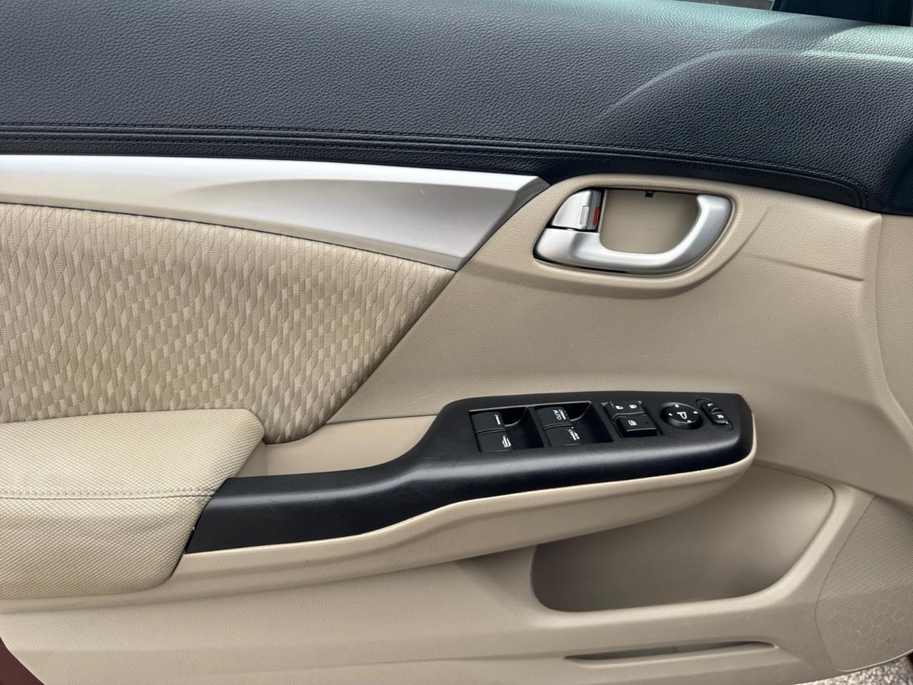 Honda Civic Sedan 4dr CVT EX 2015