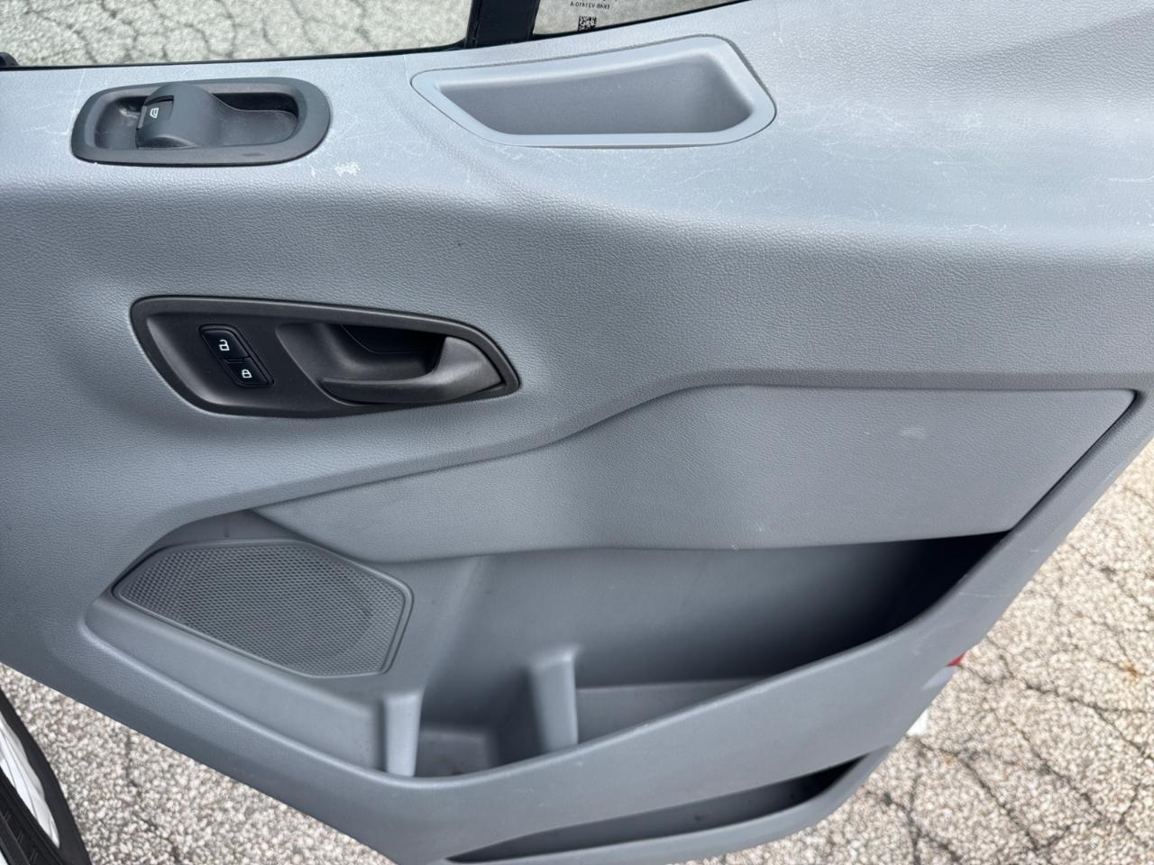 Ford Transit Van T-250 130" Low Rf 9000 GVWR Sliding RH Dr 2018