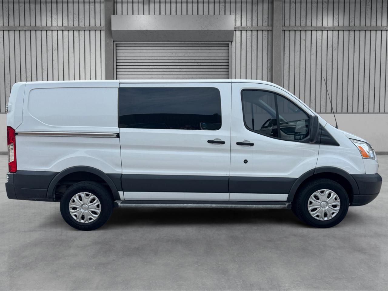 Ford Transit Van T-250 130" Low Rf 9000 GVWR Sliding RH Dr 2018