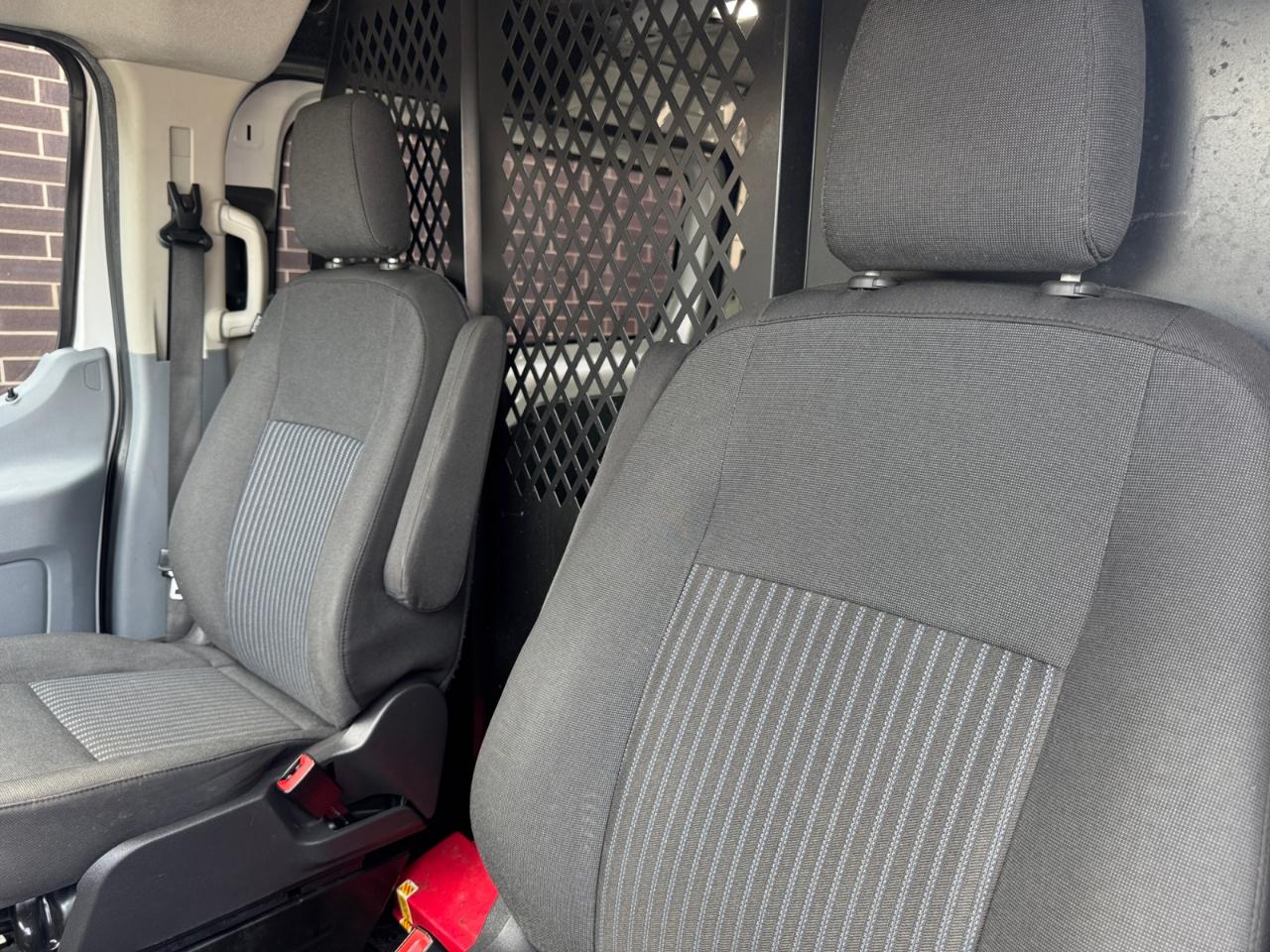 Ford Transit Van T-250 130" Low Rf 9000 GVWR Sliding RH Dr 2018