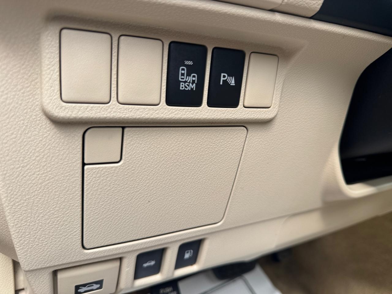 Lexus ES 350 4dr Sdn 2014