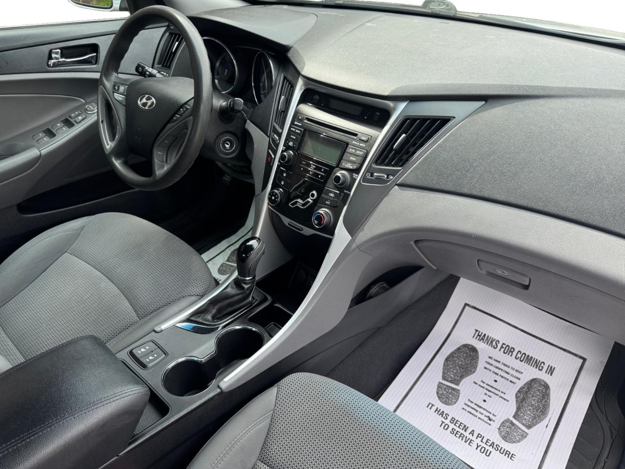 Hyundai Sonata 4dr Sdn 2.4L Auto GLS 2013