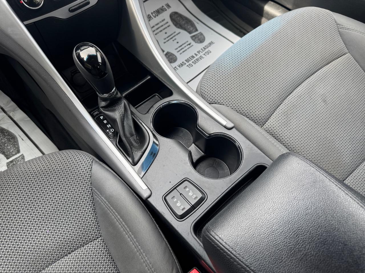 Hyundai Sonata 4dr Sdn 2.4L Auto GLS 2013