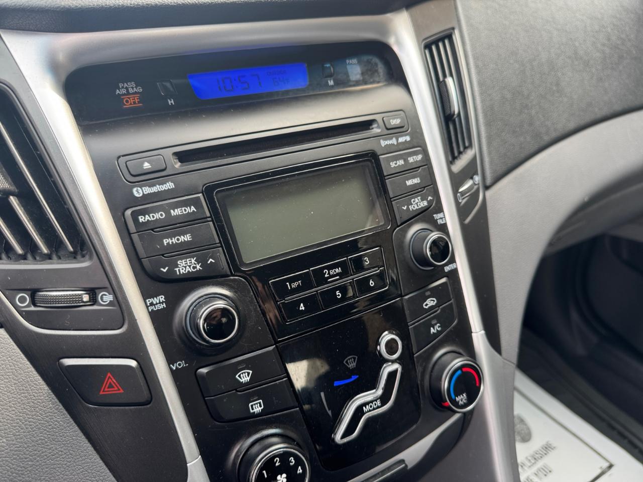 Hyundai Sonata 4dr Sdn 2.4L Auto GLS 2013