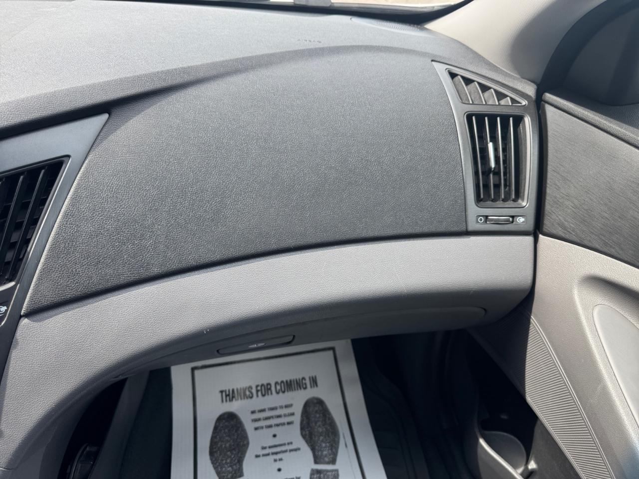 Hyundai Sonata 4dr Sdn 2.4L Auto GLS 2013