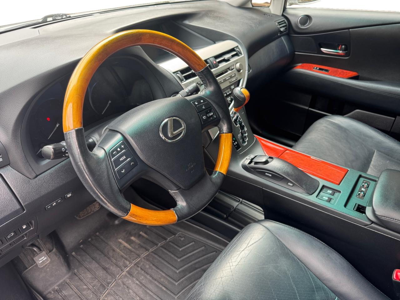 Lexus RX 350 AWD 4dr 2011