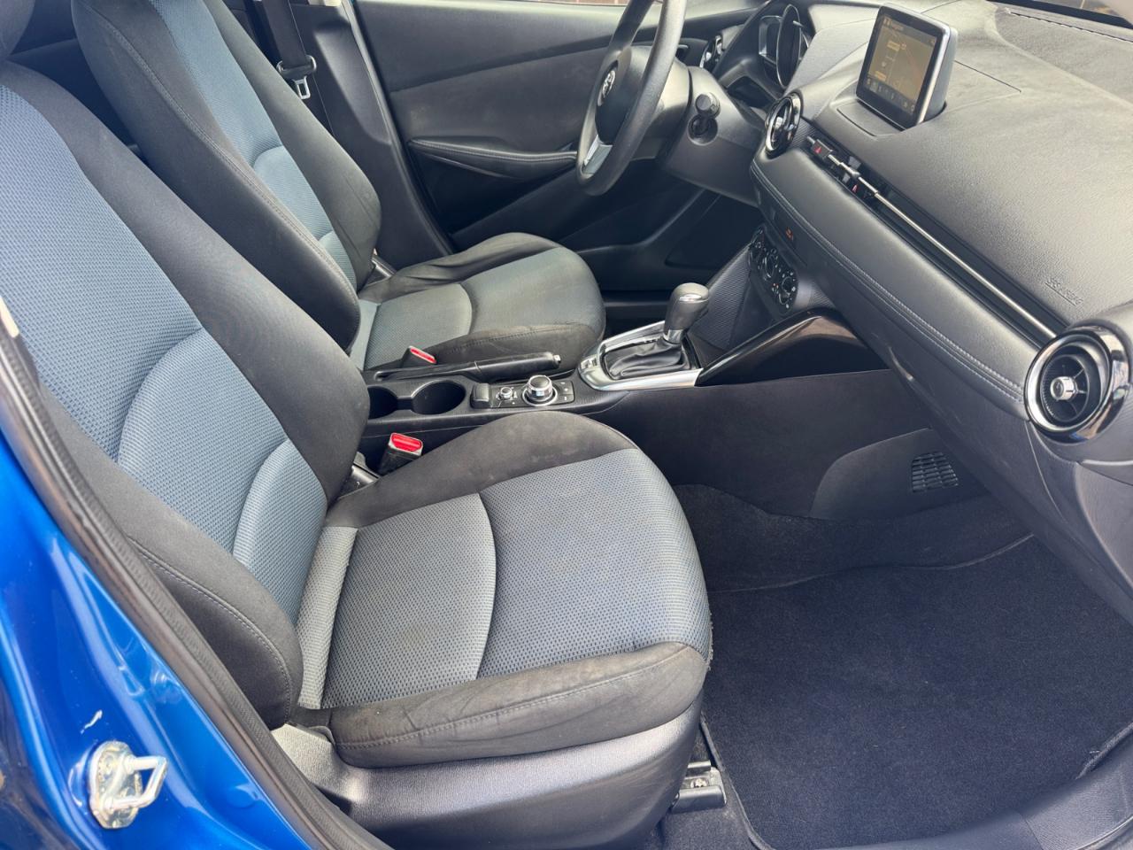 Toyota Yaris iA Auto (Natl) 2017