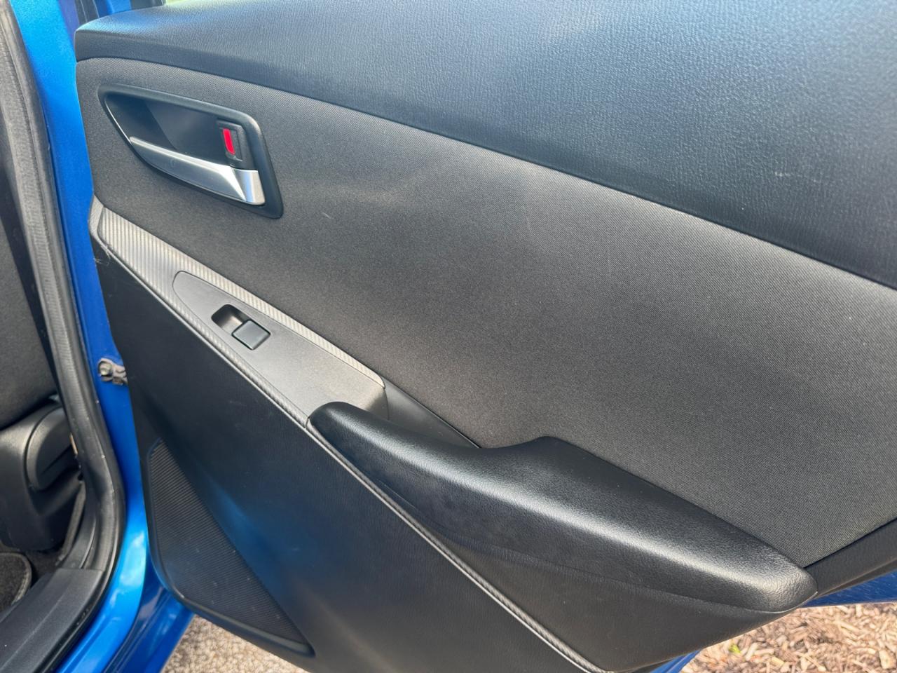 Toyota Yaris iA Auto (Natl) 2017