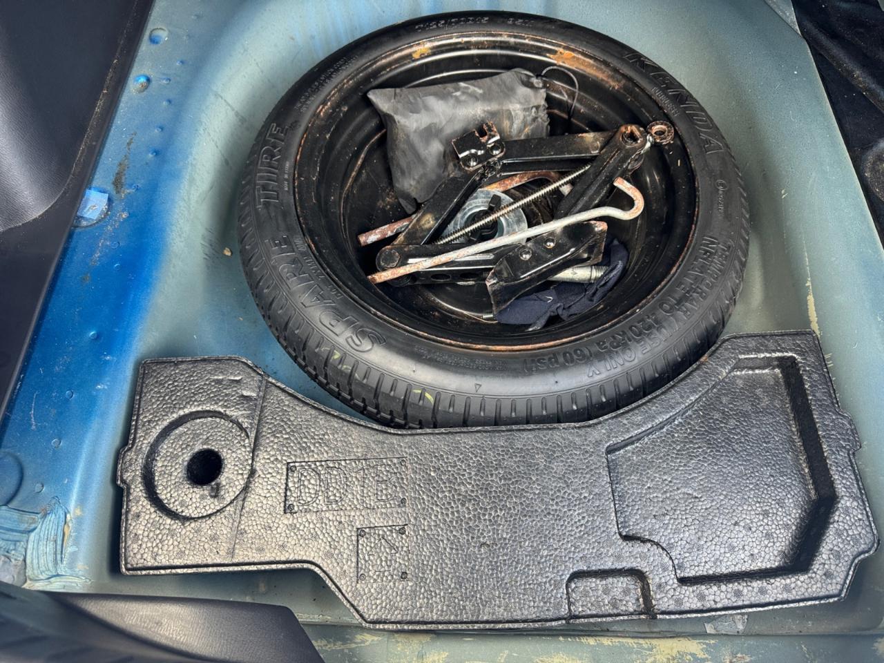 Toyota Yaris iA Auto (Natl) 2017