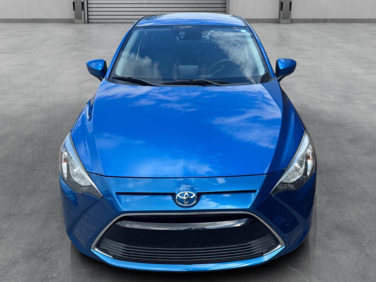 Toyota Yaris iA Auto (Natl) 2017