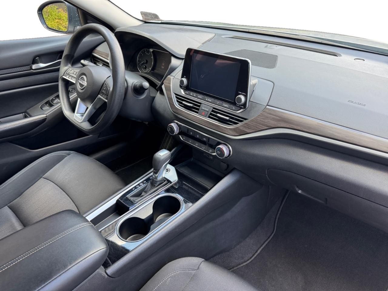 Nissan Altima 2.5 SV Sedan 2024