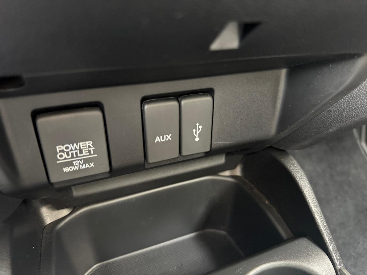 Honda Fit 5dr HB CVT LX 2016