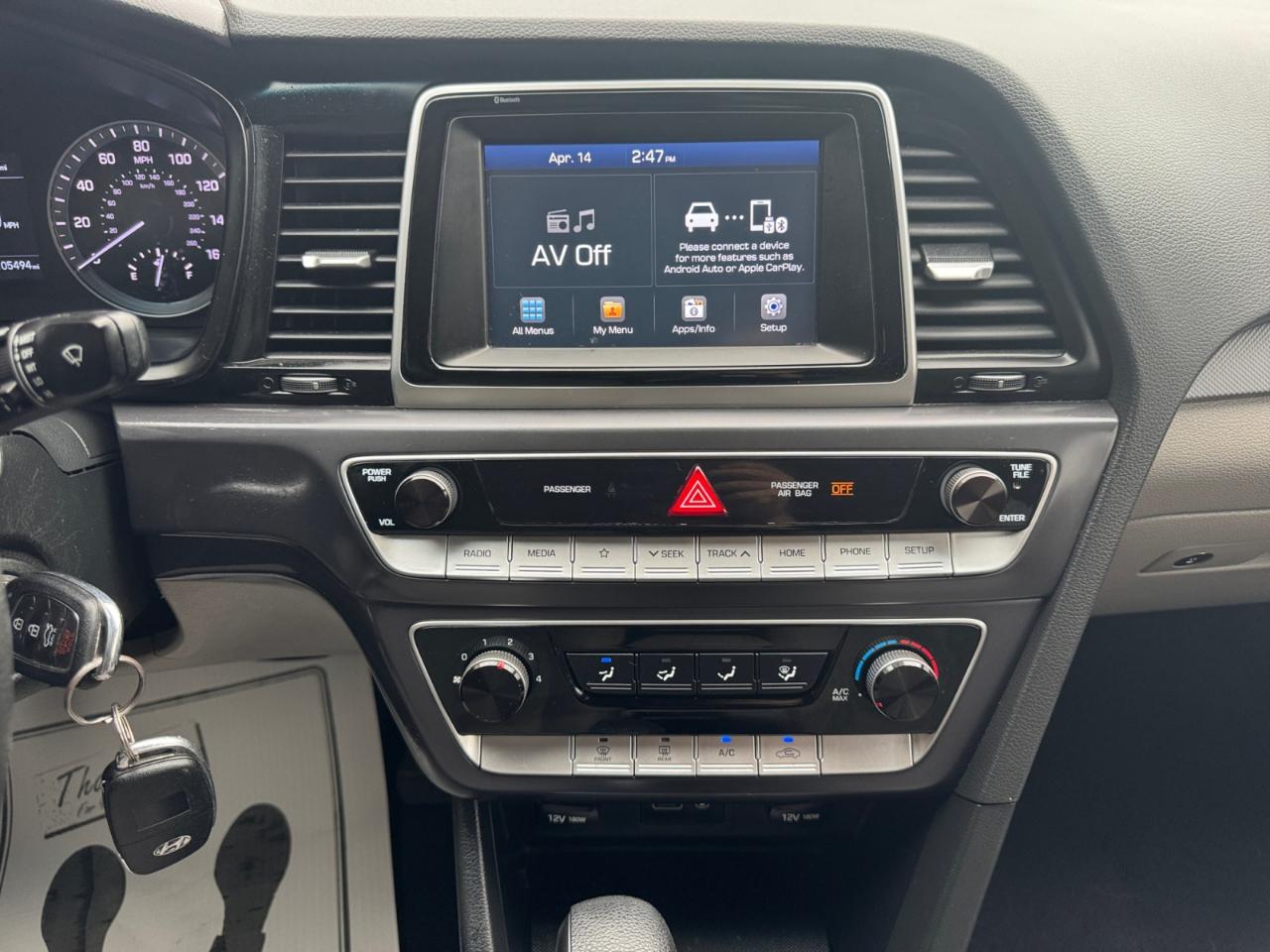 Hyundai Sonata SE 2.4L 2019