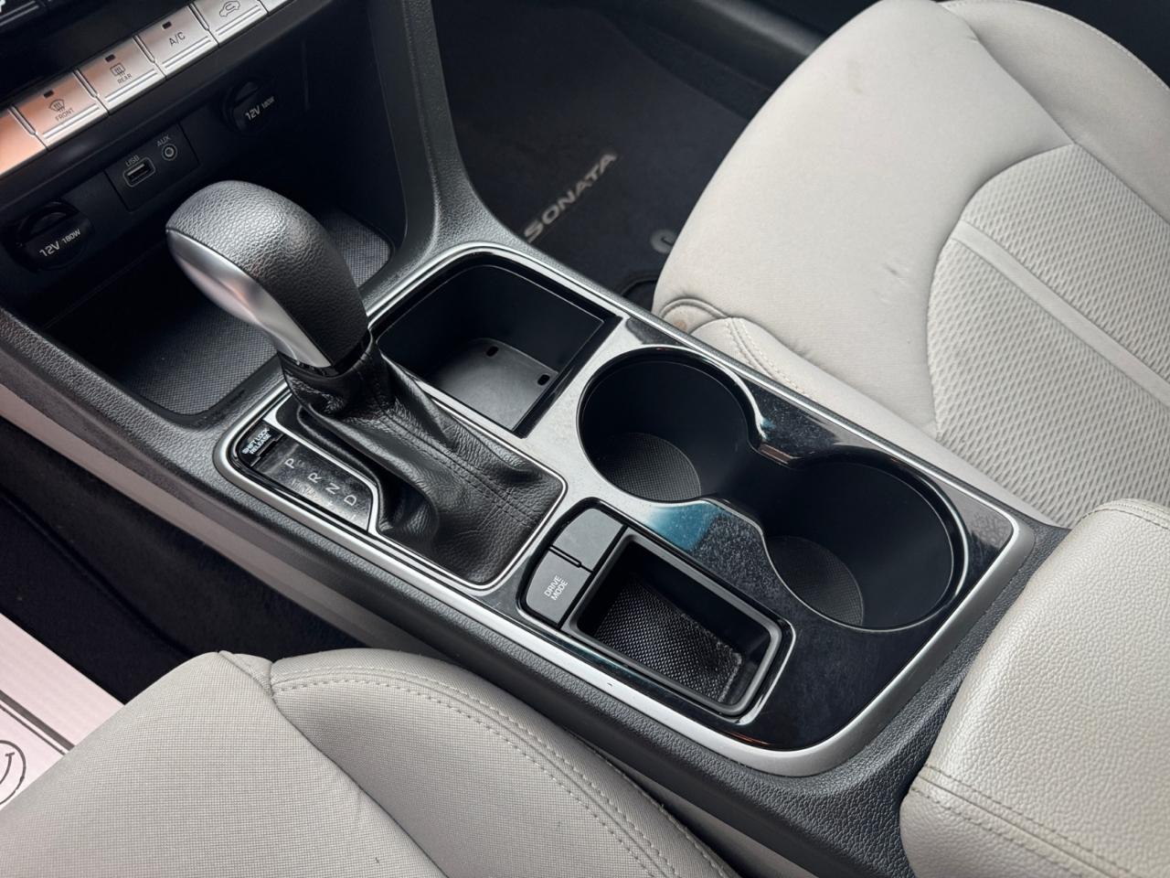 Hyundai Sonata SE 2.4L 2019