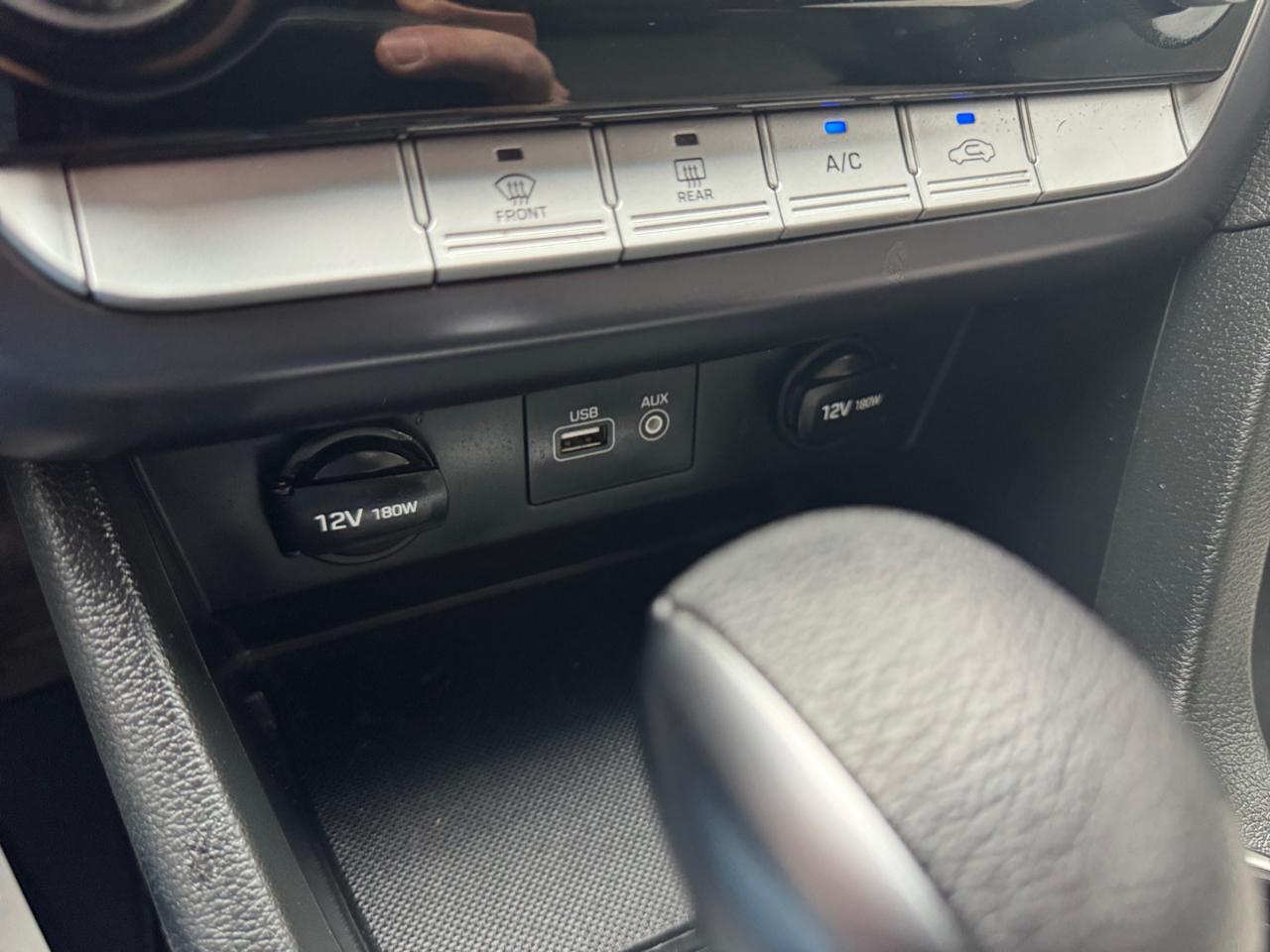 Hyundai Sonata SE 2.4L 2019