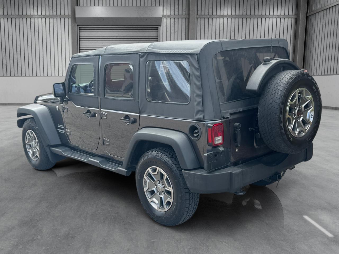 Jeep Wrangler Unlimited 4WD 4dr Sport 2016