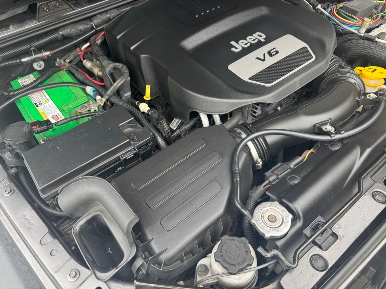 Jeep Wrangler Unlimited 4WD 4dr Sport 2016