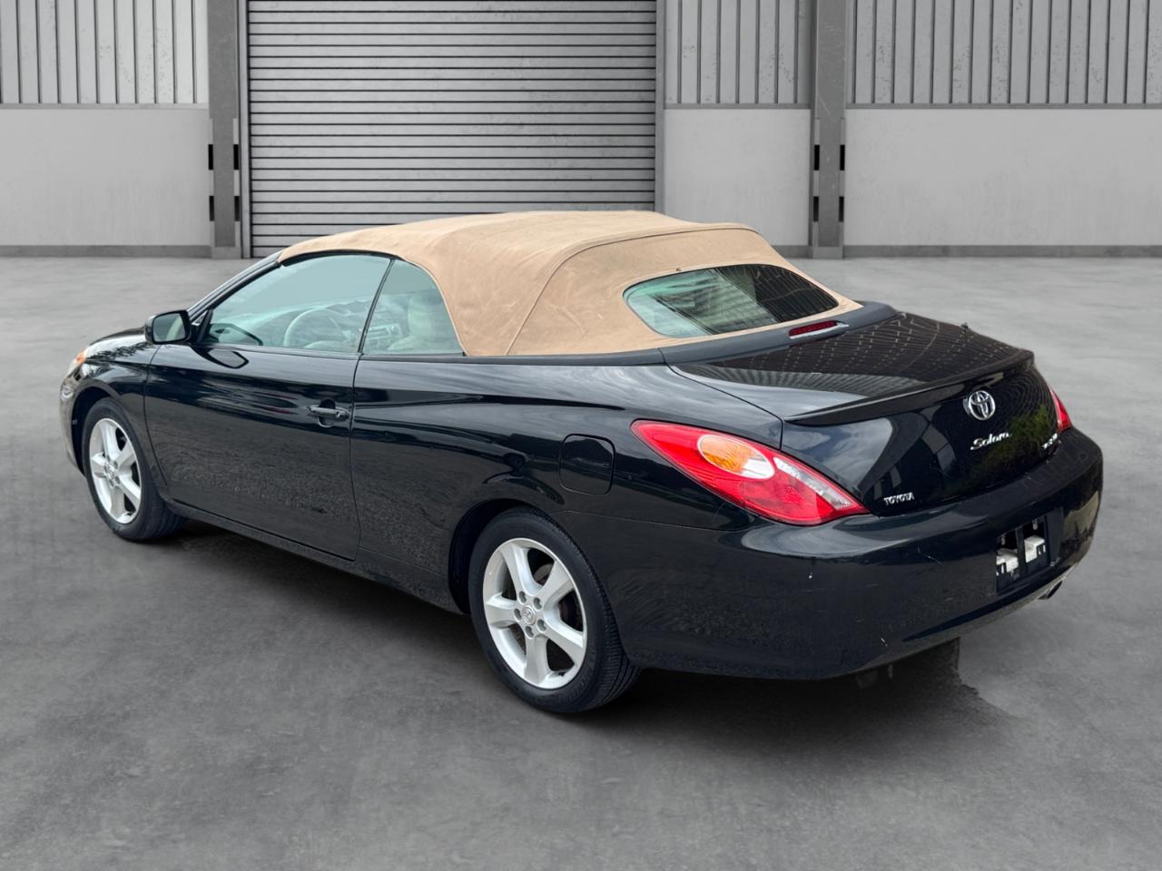 Toyota Camry Solara 2dr Conv SLE V6 Auto (Natl) 2004