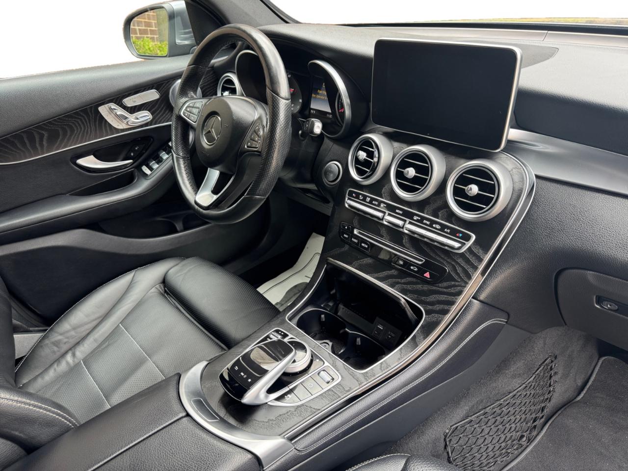 Mercedes-Benz GLC GLC 300 4MATIC SUV 2018