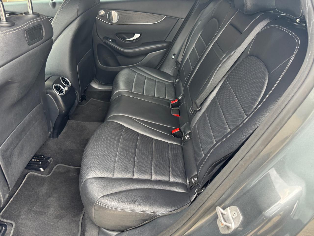 Mercedes-Benz GLC GLC 300 4MATIC SUV 2018